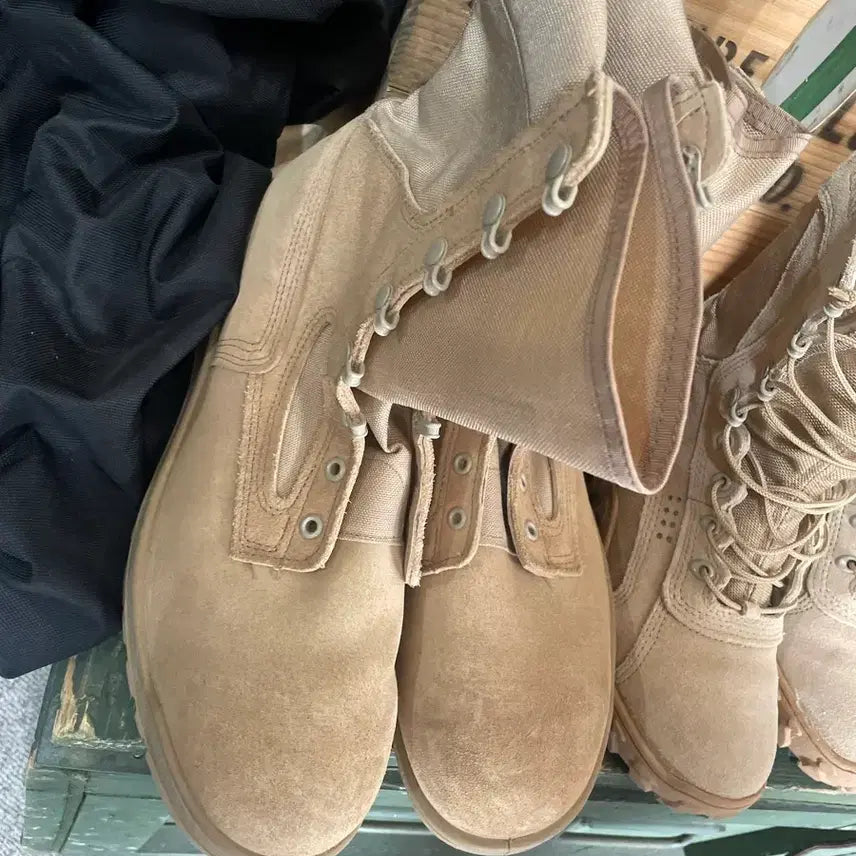 [BUNJANG] US Army Combat Boots - Grade A &amp; New / 미군전투화 a급및 새것