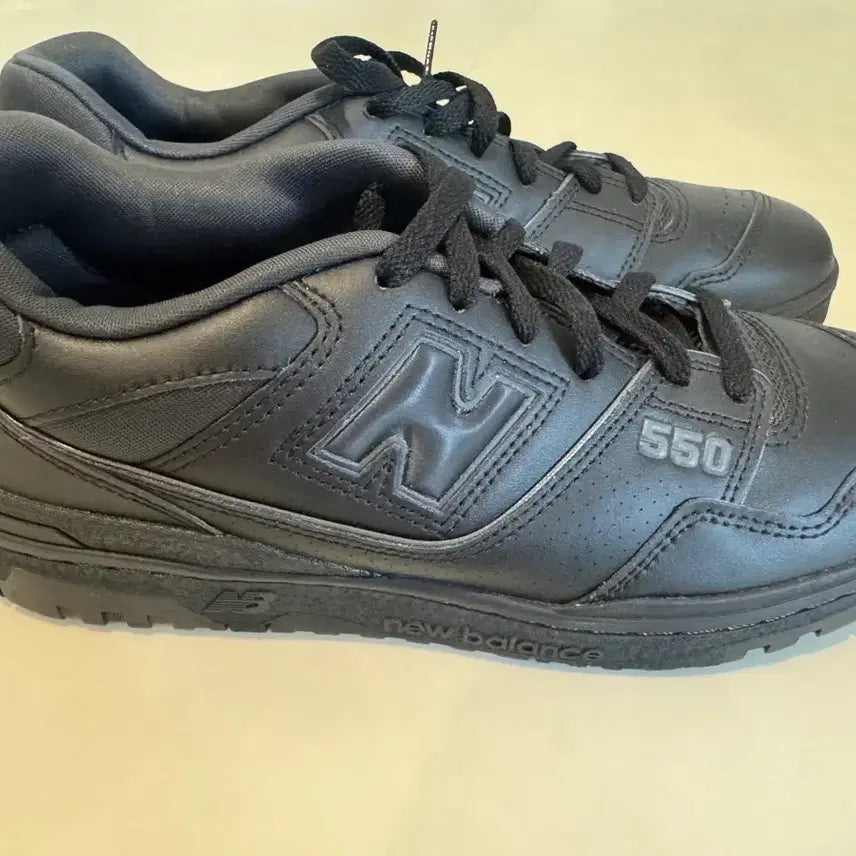 [BUNJANG] New Balance 550 Triple Black Sneakers (290mm, D Width) / 뉴발란스550 트리플블랙 290