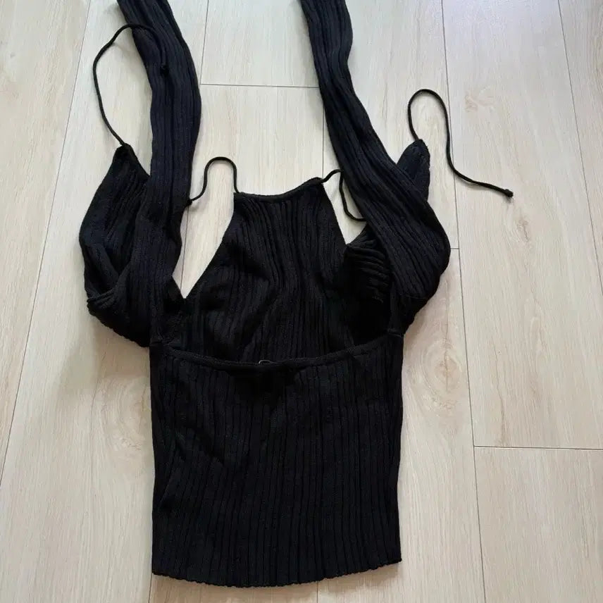 [BUNJANG] Zara Backless Top S / 자라 백리스 탑 S