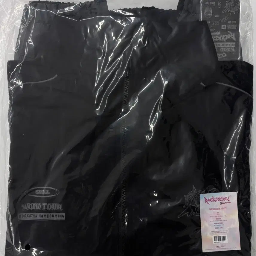 [BUNJANG] QWER 2026 Rockation Limited Edition Windbreaker + Member Photocard Set / 2026 QWER 락케이션 공식 굿즈 한정판 바람막이+멤버별 포토카드