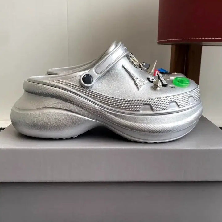 [BUNJANG] Balenciaga x Crocs Collaboration Silver Crocs Size 37 / 발렌시아가 x 크록스 콜라보레이션 실버 크록스37 사이즈