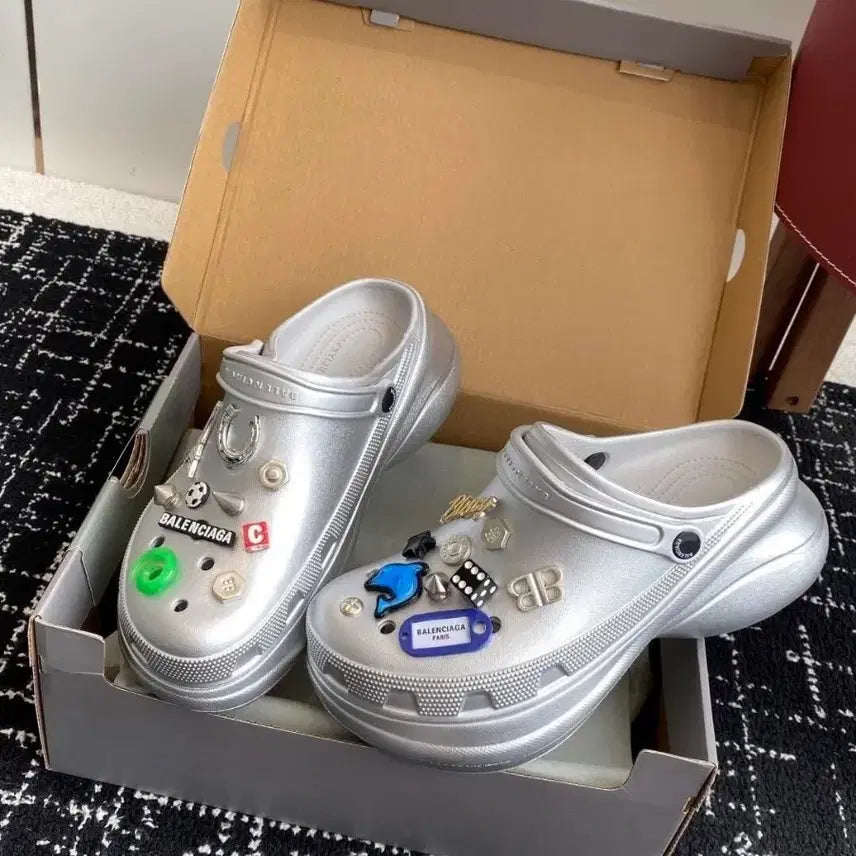 [BUNJANG] Balenciaga x Crocs Collaboration Silver Crocs Size 37 / 발렌시아가 x 크록스 콜라보레이션 실버 크록스37 사이즈