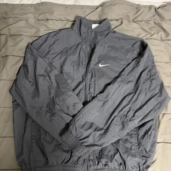 [BUNJANG] Nike Windbreaker Jacket - Size M / 나이키 바람막이M