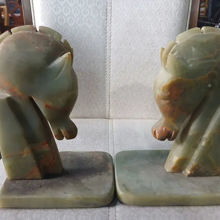 [BUNJANG] Pair of Horse Sculpture Bookends / 말 조각상 북엔드 한 쌍