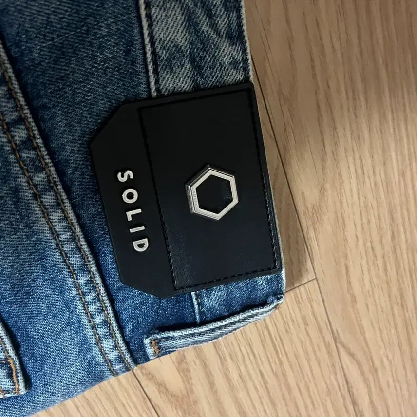 [BUNJANG] Solid Homme Straight Leg Jeans (Mid-Blue, Size 46) / 솔리드옴므 중청 스트레이트 진 (46)