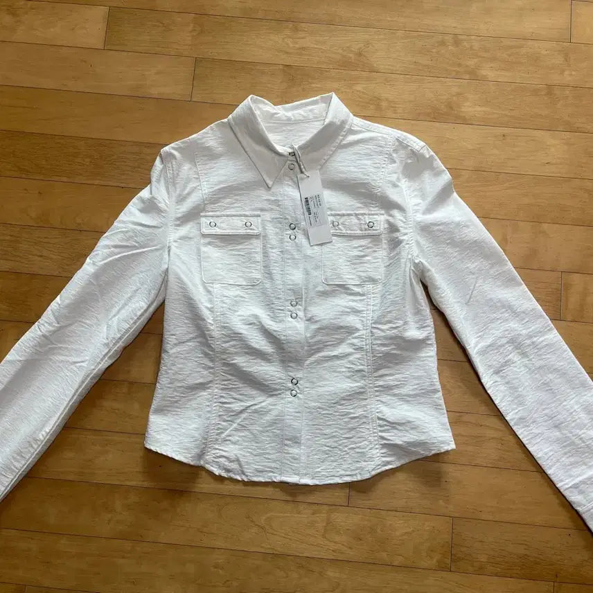 [BUNJANG] Millow Moon Work Snap Shirt - Size M / 밀로우먼 워크 스냅 셔츠 M