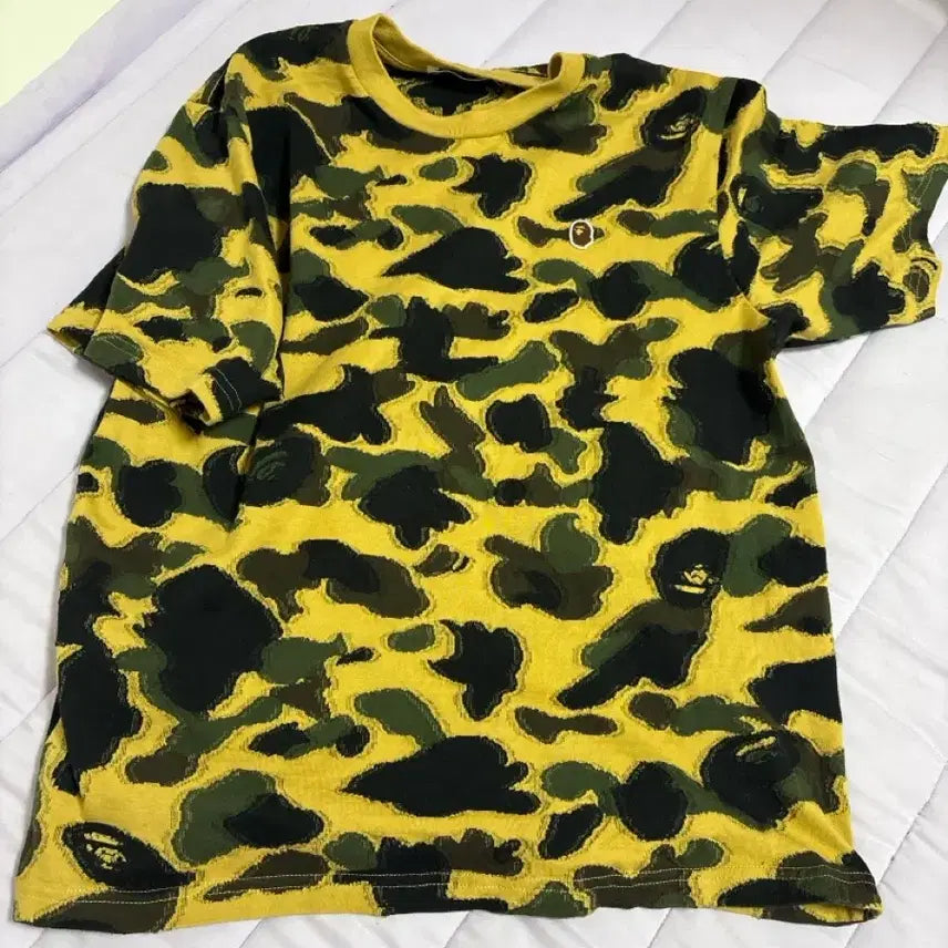 [BUNJANG] BAPE Camo T-Shirt / 베이프 카모 티셔츠