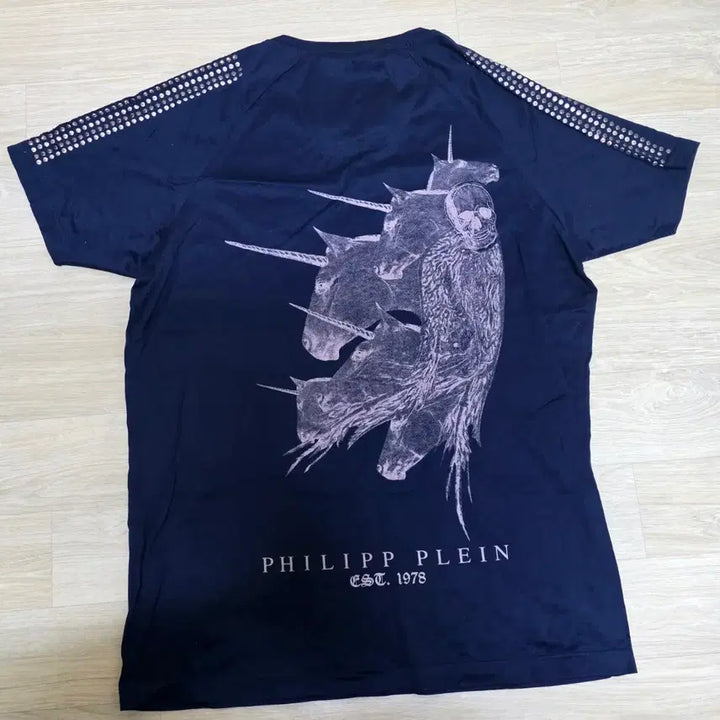 [BUNJANG] Philipp Plein Navy Studded Short Sleeve T-Shirt / 필립플레인 네이비 스터드 반팔 티셔츠