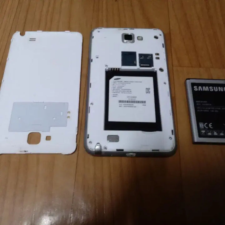 [SOLD OUT] 삼성 갤럭시노트1 SHV-E160S