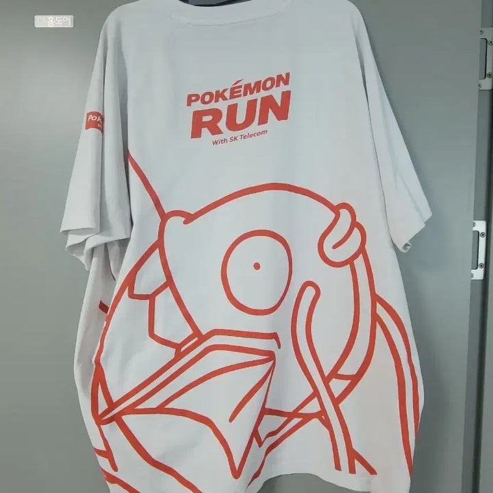 [BUNJANG] Pokemon Run 5km Medal Keyring, T-shirt, Hat, and Bag Set / 포켓몬런 5km 메달키링+티셔츠+모자+가방