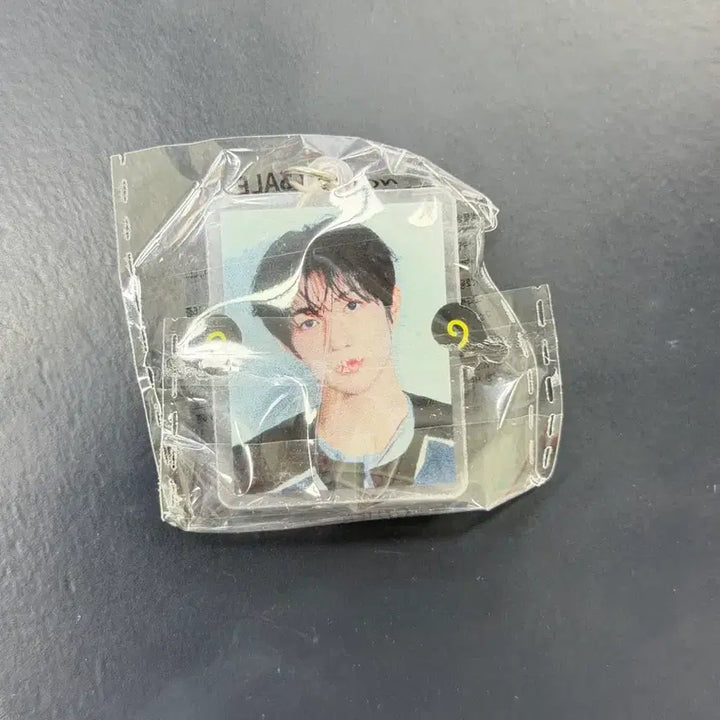 [BUNJANG] Melonpop Anterros Ryo Keyring / 멜론팝 안테로스 료 키링 양도