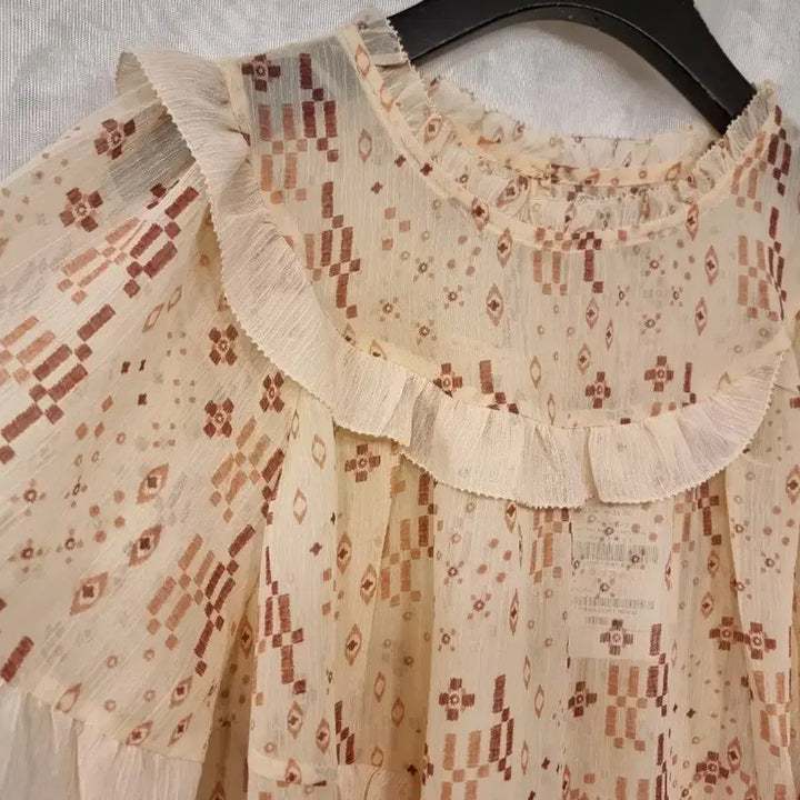 [BUNJANG] Thursday Island S Mixed Pattern Short Sleeve Blouse / 새상품 S 배색 믹스 패턴 반팔 블라우스 써스데이아일랜드