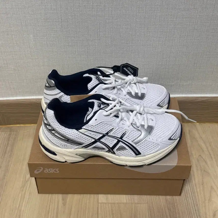 [BUNJANG] ASICS Gel-1130 White Midnight Sneakers (240) / (새상품) 아식스 젤1130 화이트미드나잇 240