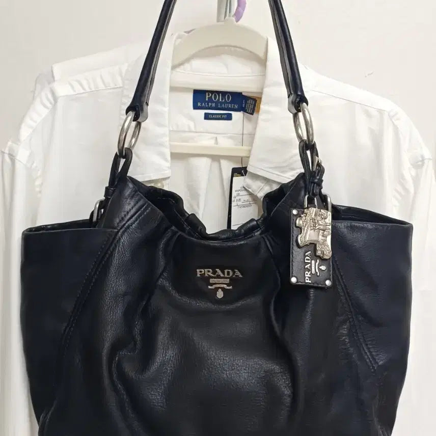 [SOLD OUT] 정품 프라다 숄더백
