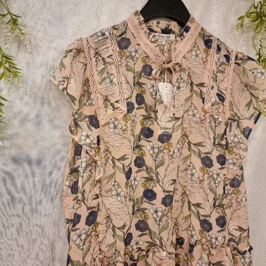 [BUNJANG] Thursday Island S Flower Chiffon Blouse / 새상품 S 플라워 쉬폰 블라우스 써스데이아일랜드