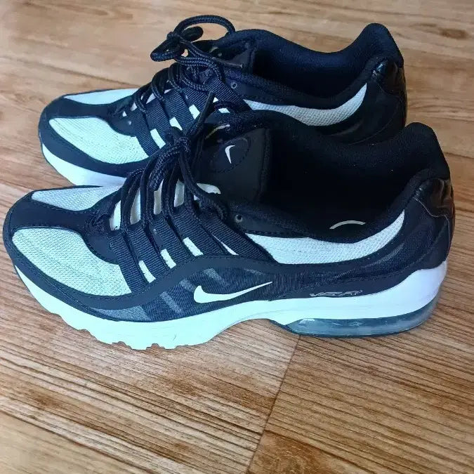 [BUNJANG] Nike KQJ Air Max vG-R 235mm / 나이키 KQJ 에어맥스 vG-R 235mm