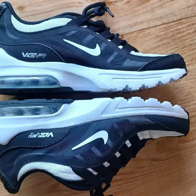 [BUNJANG] Nike KQJ Air Max vG-R 235mm / 나이키 KQJ 에어맥스 vG-R 235mm