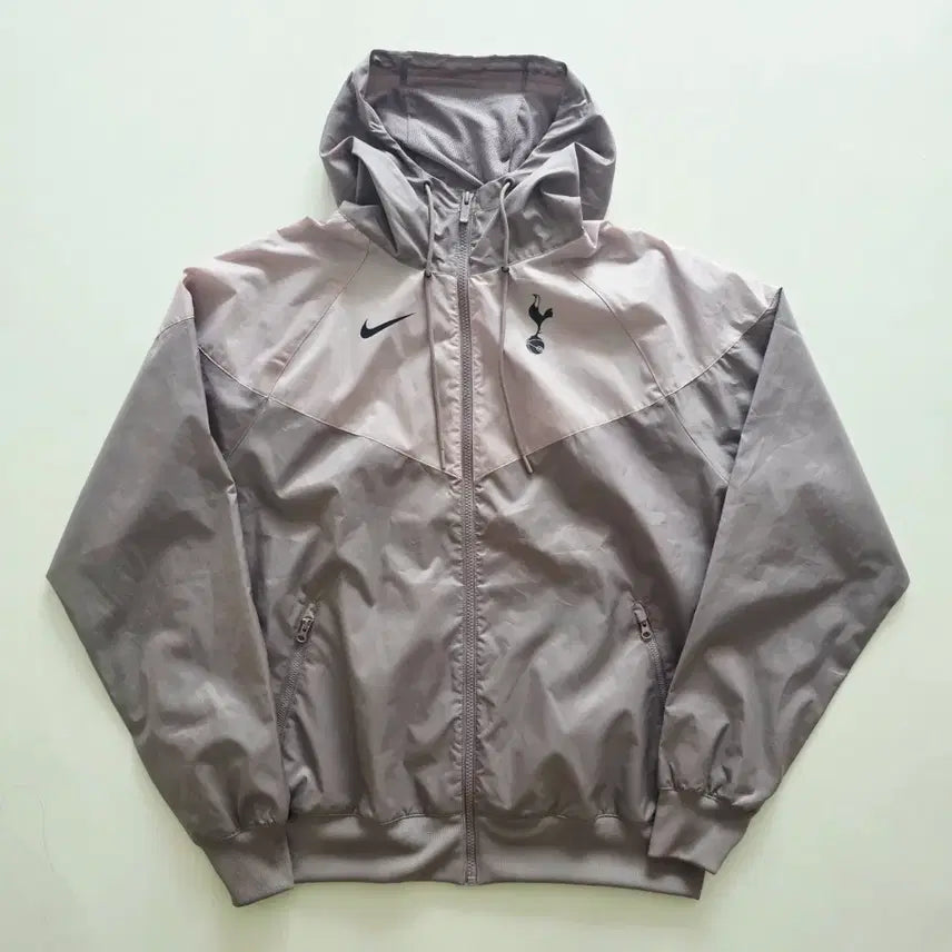 [BUNJANG] 23-24 Tottenham Hotspur Windrunner Jacket / 23-24 토트넘 핫스퍼 윈드러너 자켓 / 판매