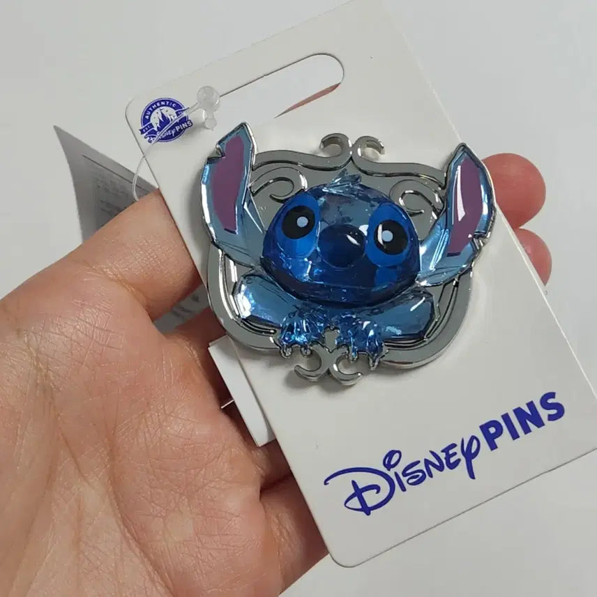 [BUNJANG] Disney Stitch 3D Pin Badge New / 디즈니 스티치 입체 핀뱃지 새상품