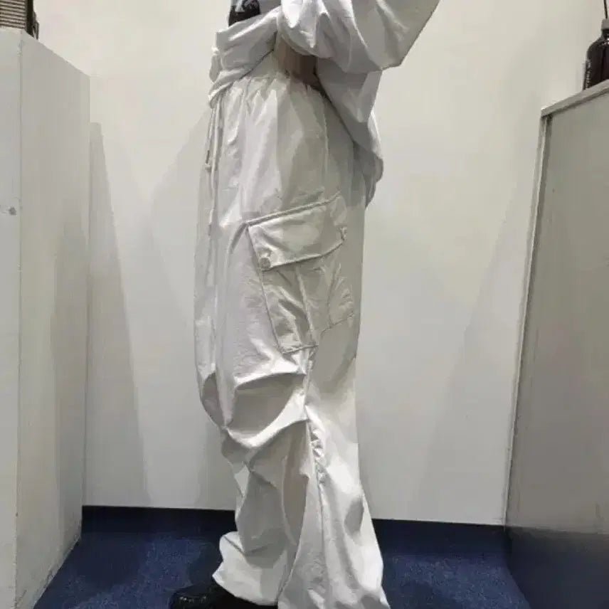 [BUNJANG] Nylon Cargo Pants White / 나일론 카고 팬츠 화이트