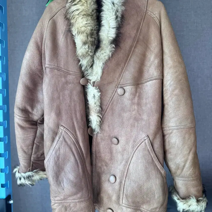 [BUNJANG] Vintage Unisex Shearling Lined Mustang Coat (Size 100-105) / 빈티지 남녀공용 양털 무스탕 코트 (100~105사이즈)