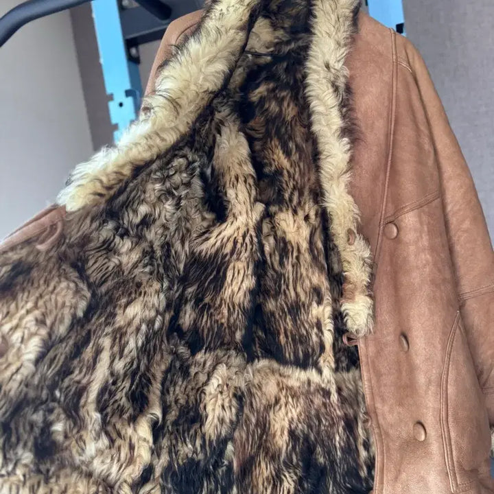 [BUNJANG] Vintage Unisex Shearling Lined Mustang Coat (Size 100-105) / 빈티지 남녀공용 양털 무스탕 코트 (100~105사이즈)