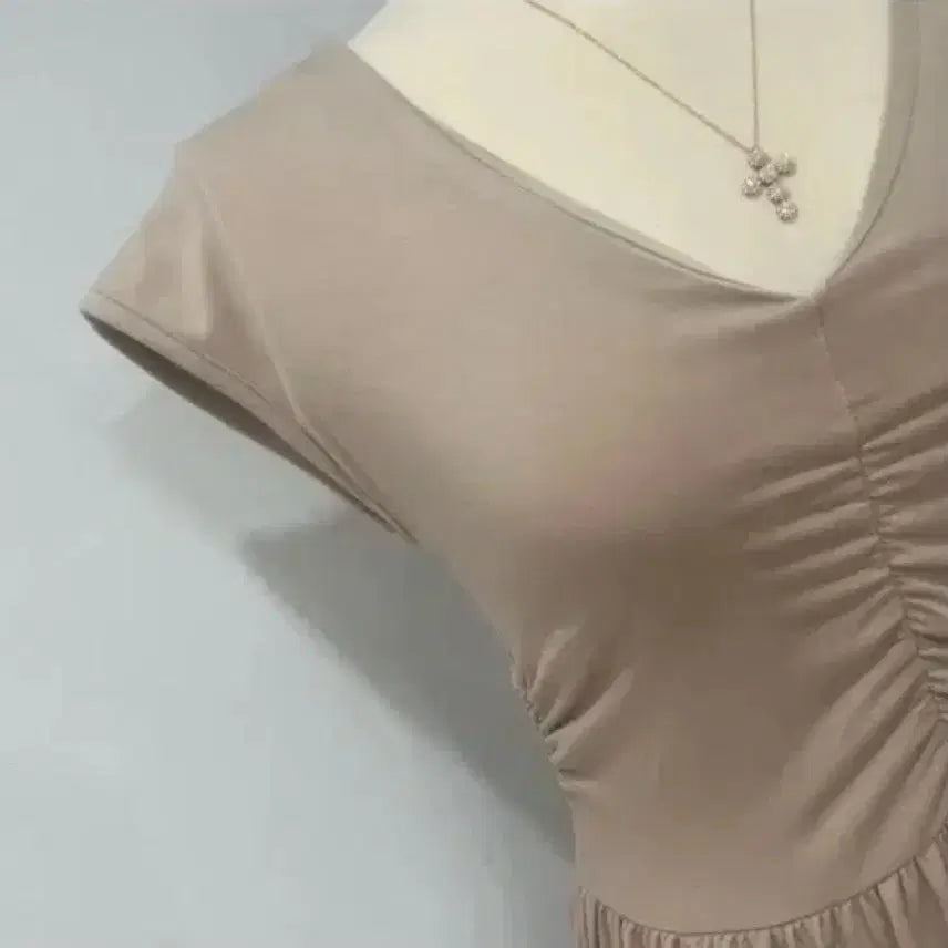 [BUNJANG] Half-Cap Shirring Long Dress - Beige / 반캡 셔링 롱원피스 베이지