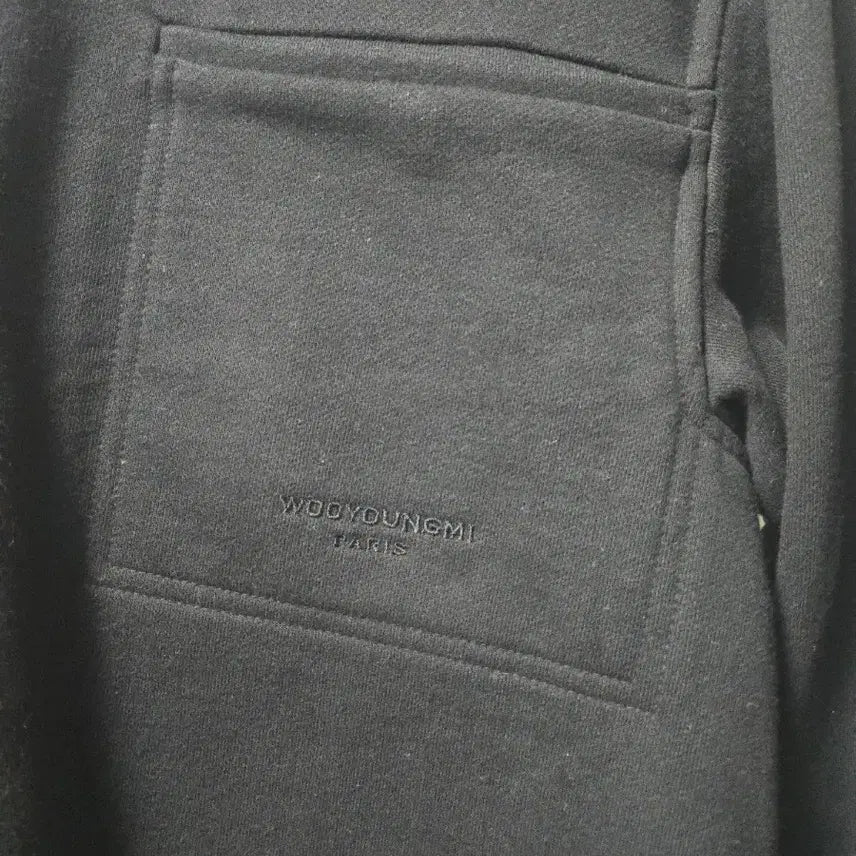 [BUNJANG] Wooyoungmi Logo Pocket Oversized Sweatshirt with Side Slits / 우영미 로고 포켓 사이드 트임 오버 스웻셔츠
