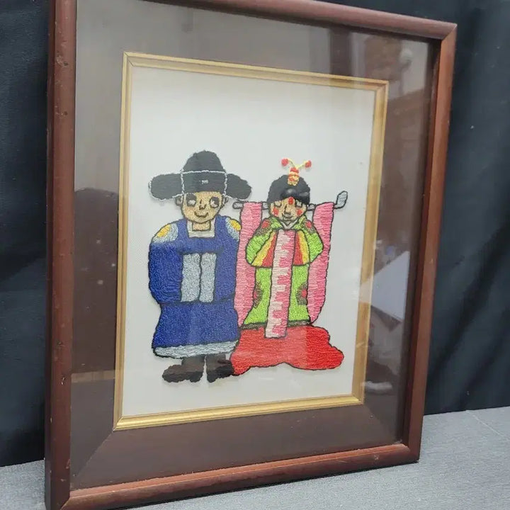 [BUNJANG] Vintage Hand-Embroidered Wedding Couple Korean Traditional Art / 손자수 혼례부부 근대사