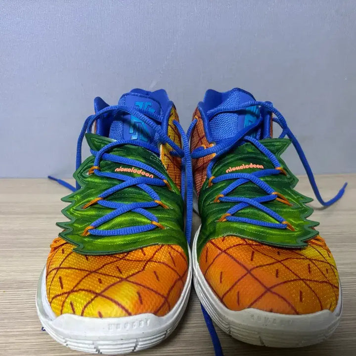 [BUNJANG] Nike Kyrie 5 SpongeBob Edition Sneakers / 나이키 카이리5 스폰지밥 에디션