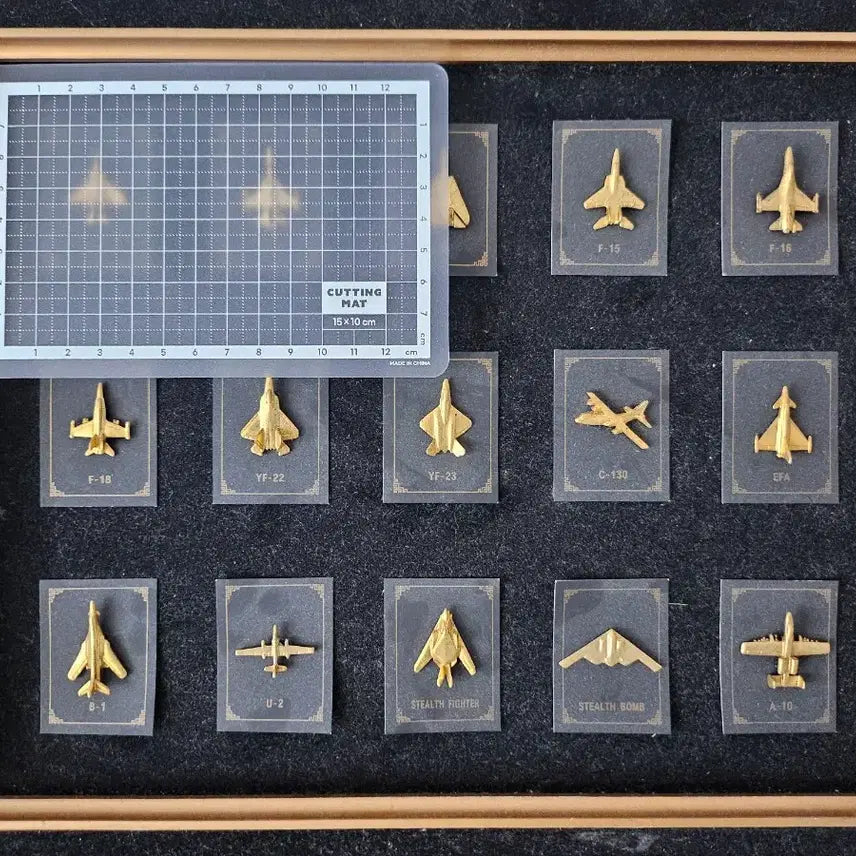 [BUNJANG] Korean Air Force Fighter Jet Badge Framed Display / 공군 전투기 뱃지 액자