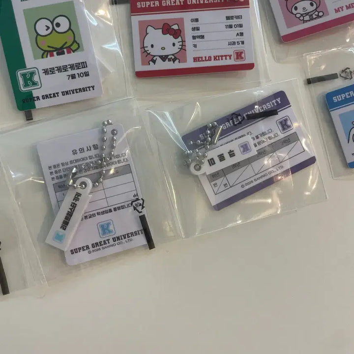 [BUNJANG] Sanrio Character Student ID Card Keychain (Cinnamoroll, Hello Kitty, Keroppi, Little Twin Stars, Kuromi, My Melody, Tuxedo Sam) / 키티 케로피 리틀트윈스타 쿠로미 마이멜로디 턱시도샘 시나모롤학생증키링