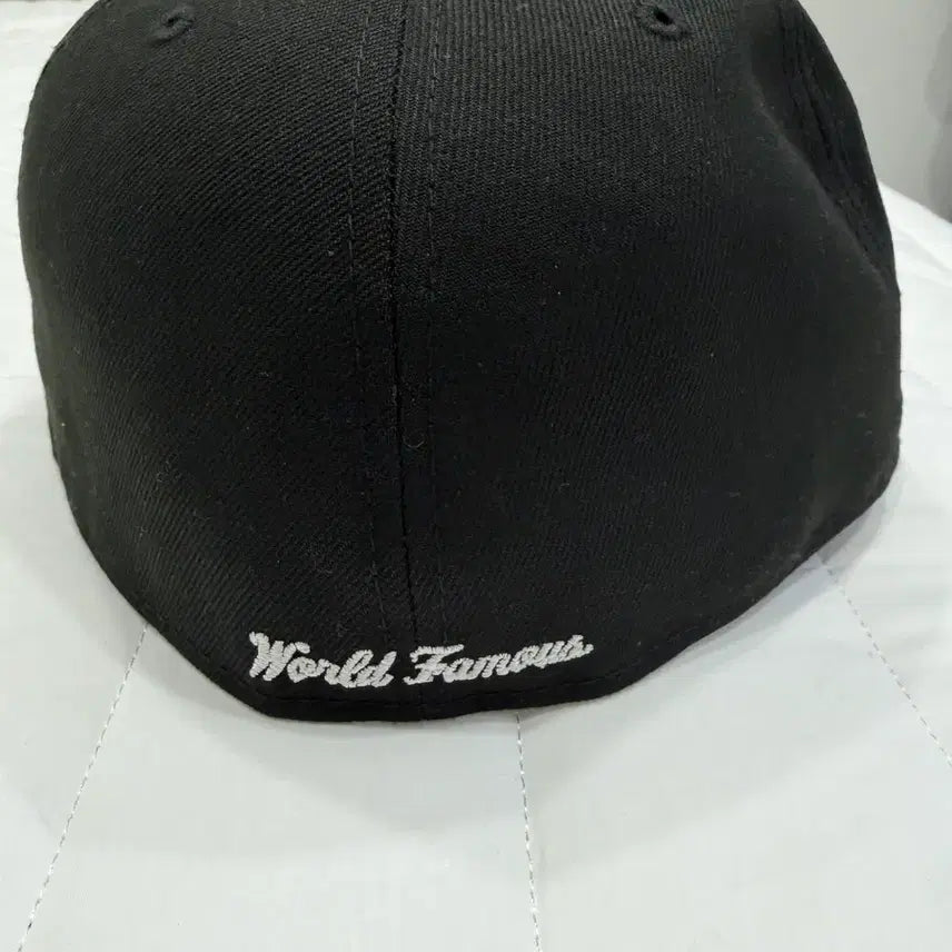 [BUNJANG] Supreme New Era Box Logo New York Snapback Cap / 슈프림 뉴에라 박스로고 뉴욕 758 새상품