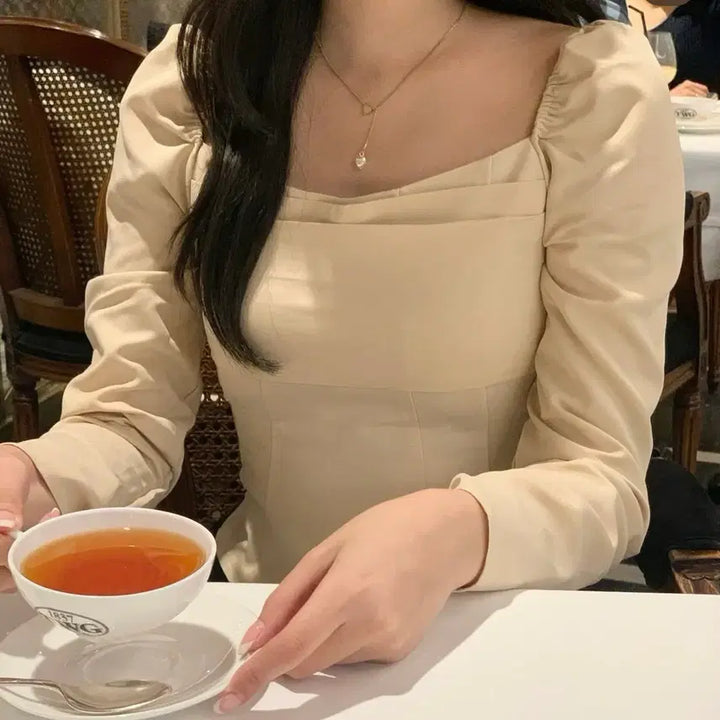 [BUNJANG] JENNIEW Clean Square Blouse Beige S / 제니오 클린 스퀘어 블라우스 베이지 s