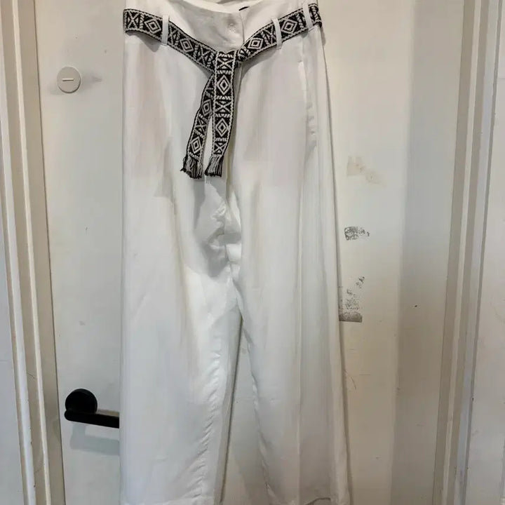 [BUNJANG] Seventeen White Belted Pants / 세븐티 seventy 화이트 벨트 팬츠