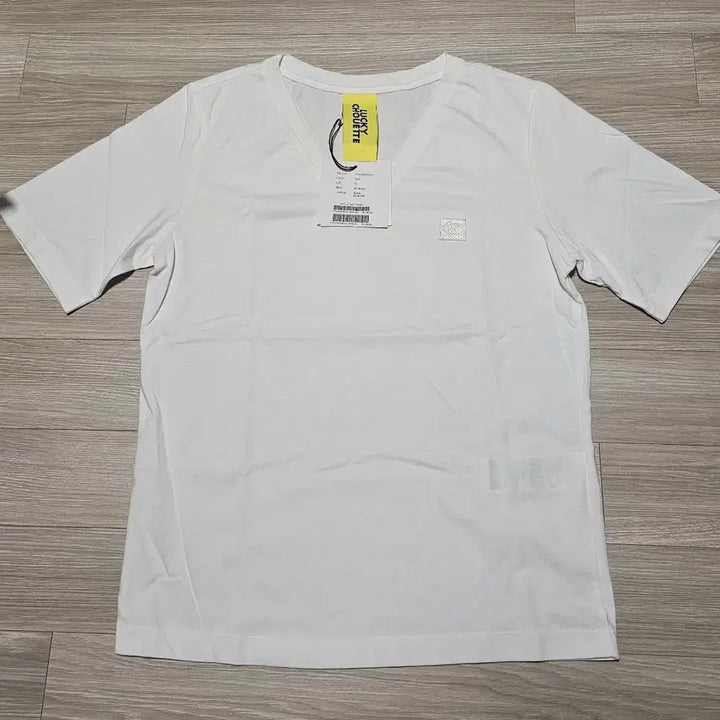 [BUNJANG] Lucky Chouette V-Neck T-Shirt Gray/White / (새제품)럭키슈에뜨 V넥 티셔츠 회색/흰색