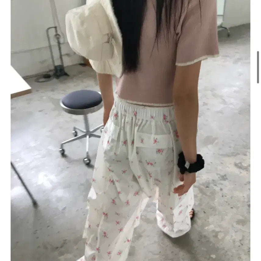 [BUNJANG] WE ARE FLOWER Cargo Pants / We are 위아 플라워 카고 팬츠