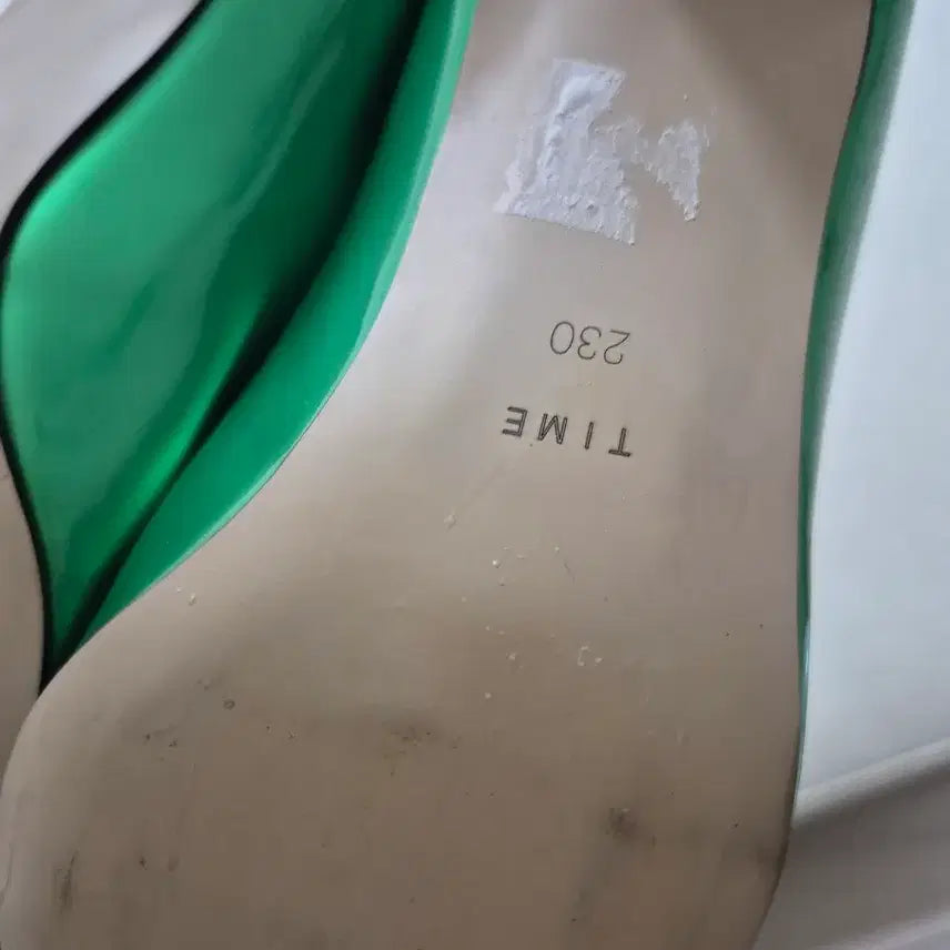 [BUNJANG] Time Green Enamel Shoes Size 230 / 타임 Time 녹색 에나멜 슈즈 230
