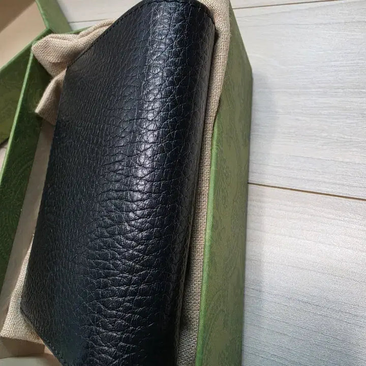 [BUNJANG] Gucci GG Marmont Bi-Fold Wallet / 정품 구찌 GG 마몽 반지갑
