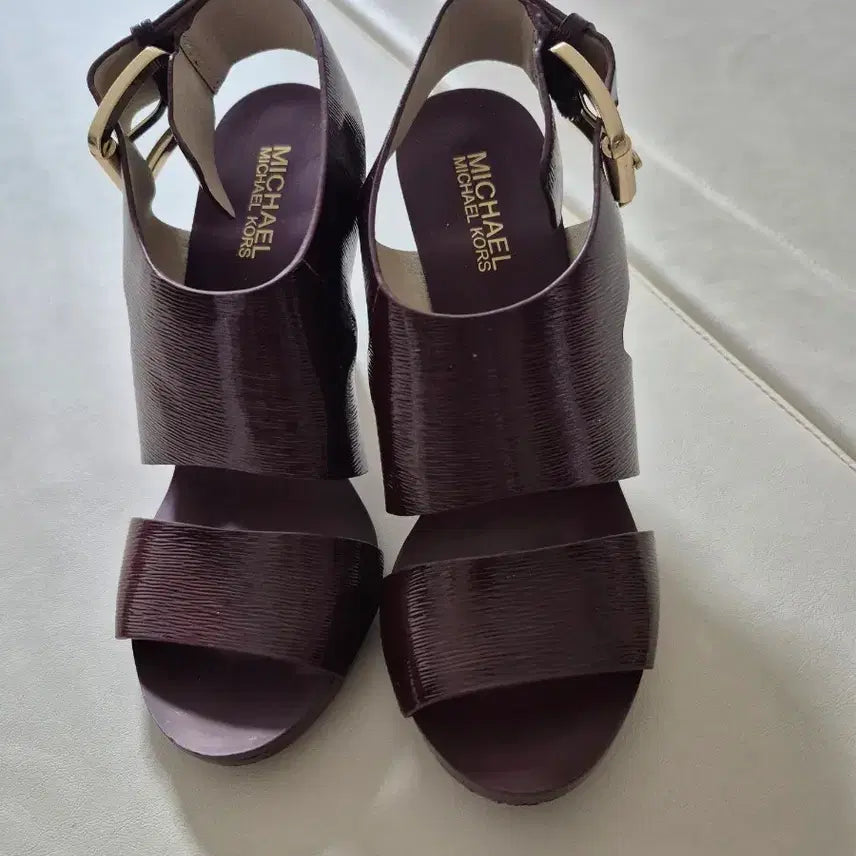 [BUNJANG] Michael Kors Burgundy 7M Sandals / 마이클코어스 버건디 샌들 힐 7m