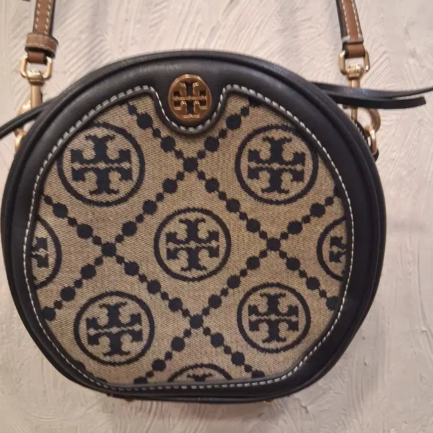 [BUNJANG] Tory Burch T Monogram Jacquard Mini Circle Crossbody Bag / 토리버치 로고 패턴 미니 크로스백