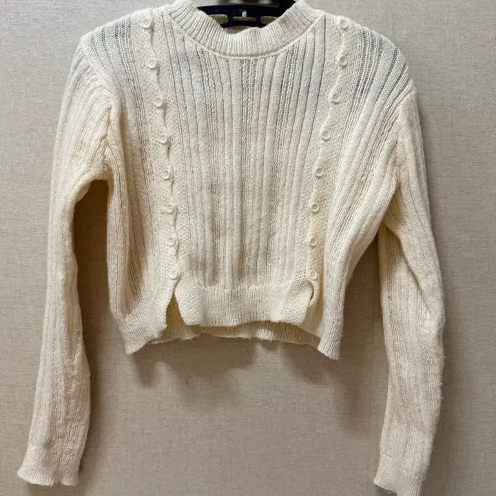 [BUNJANG] Ivory Cropped Knit Sweater (Size XS-S) / (여성복) 아이보리 크롭 니트 (~55반)