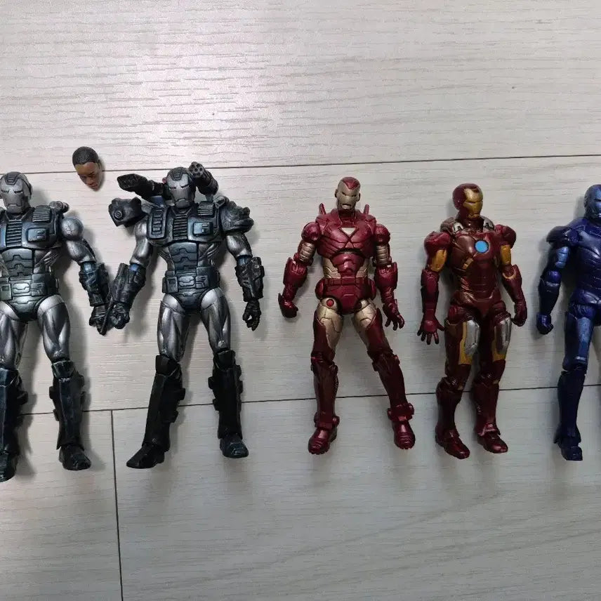 [BUNJANG] Marvel Iron Man War Machine 3.75" Figure Bundle Set / 일괄) 마블 아이언맨 워머신 3.75 피규어