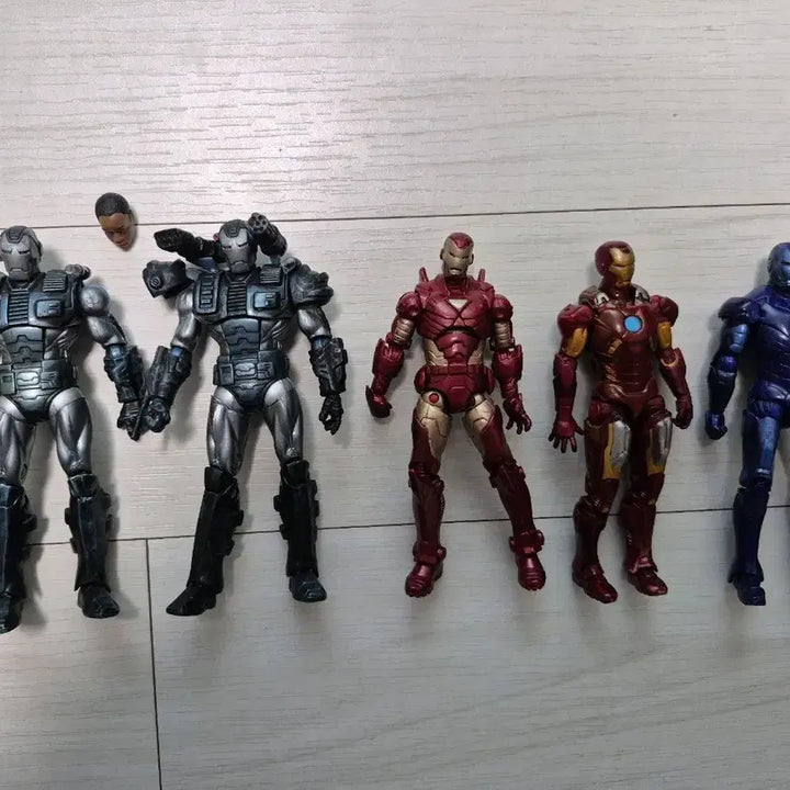 [BUNJANG] Marvel Iron Man War Machine 3.75" Figure Bundle Set / 일괄) 마블 아이언맨 워머신 3.75 피규어