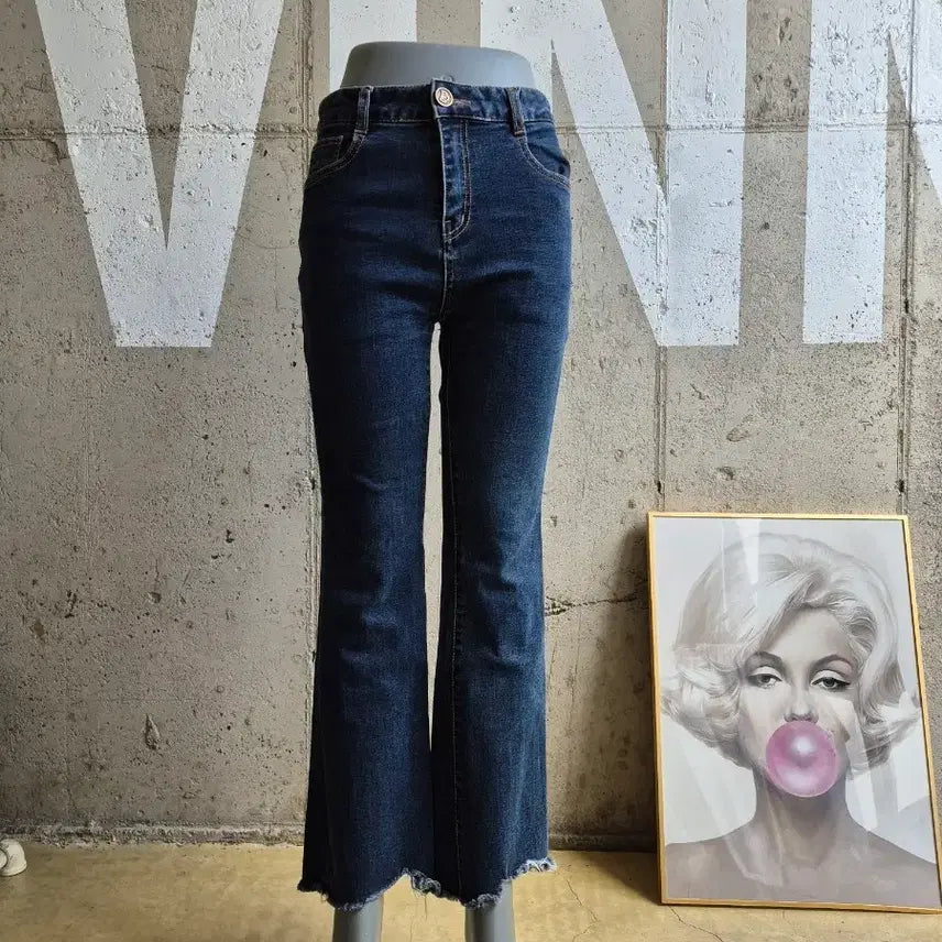 [BUNJANG] Egoist Spandex Bootcut Cut-Out Jeans (Size M) / 에고이스트 스판 부츠컷 컷팅진바지(PT2