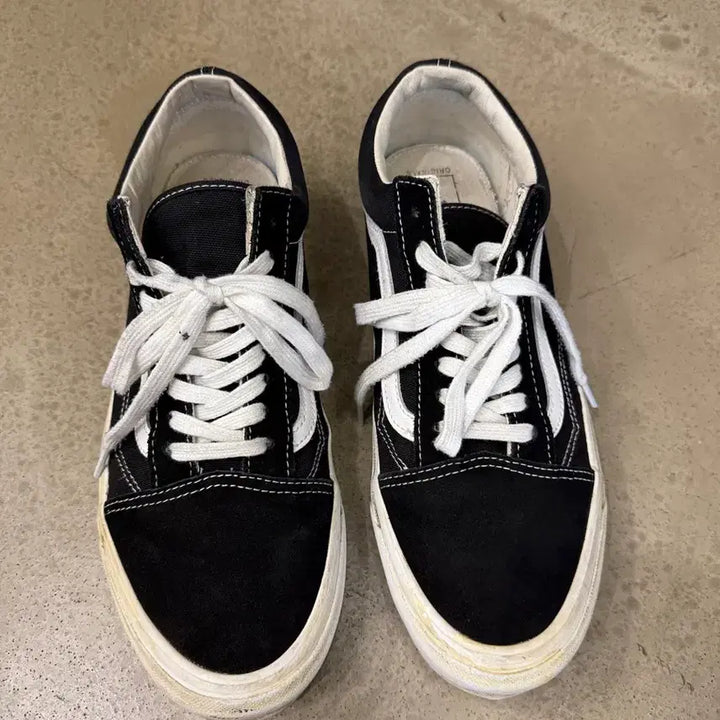 [BUNJANG] Vans Vault Old Skool LX Sneakers (285) / 반스 볼트 올드스쿨 LX 285