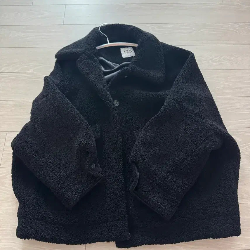 [BUNJANG] Zara Faux Fur Jacket Outerwear / 자라 퍼자켓 아우터 블랙 프리사이즈