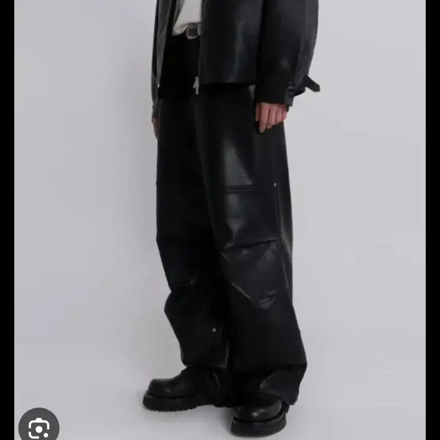 [BUNJANG] La Fait Store Buffing Leather Carpenter Parachute Pants / [라퍼지스토어] 버핑레더 카펜더 파라슈트 팬츠