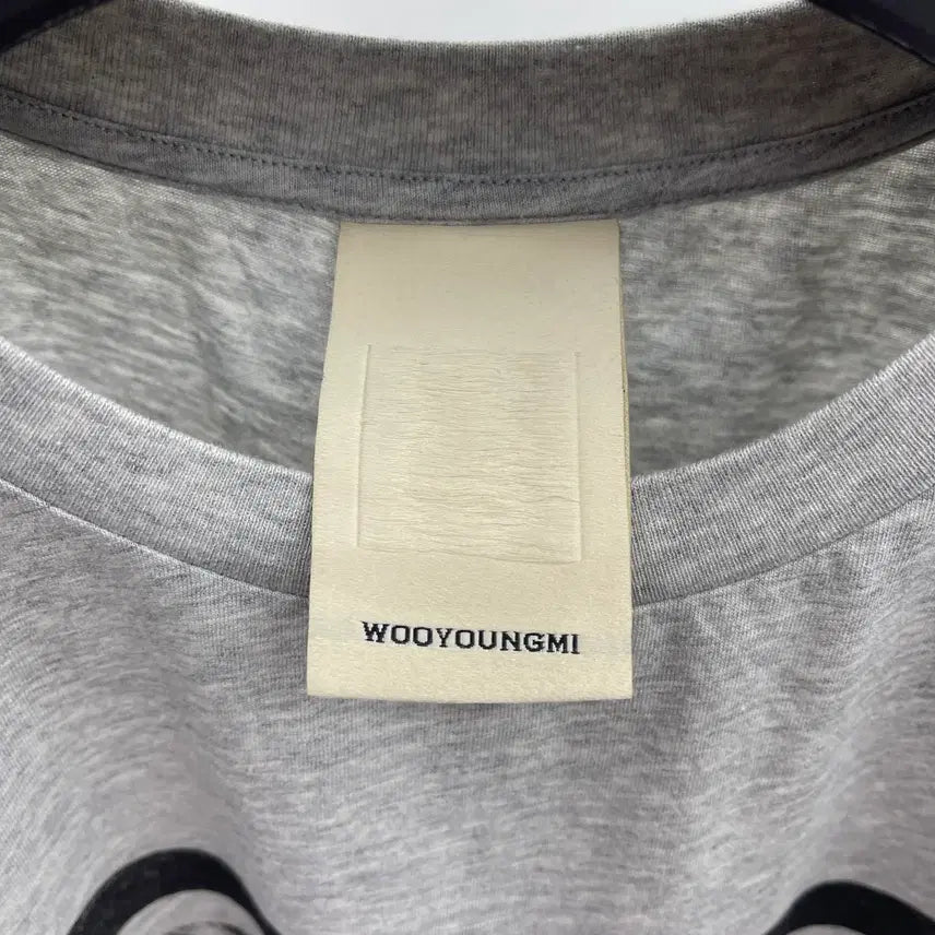 [BUNJANG] Wooyoungmi One-Point Graphic T-Shirt / 우영미 원포인트 반팔티셔츠