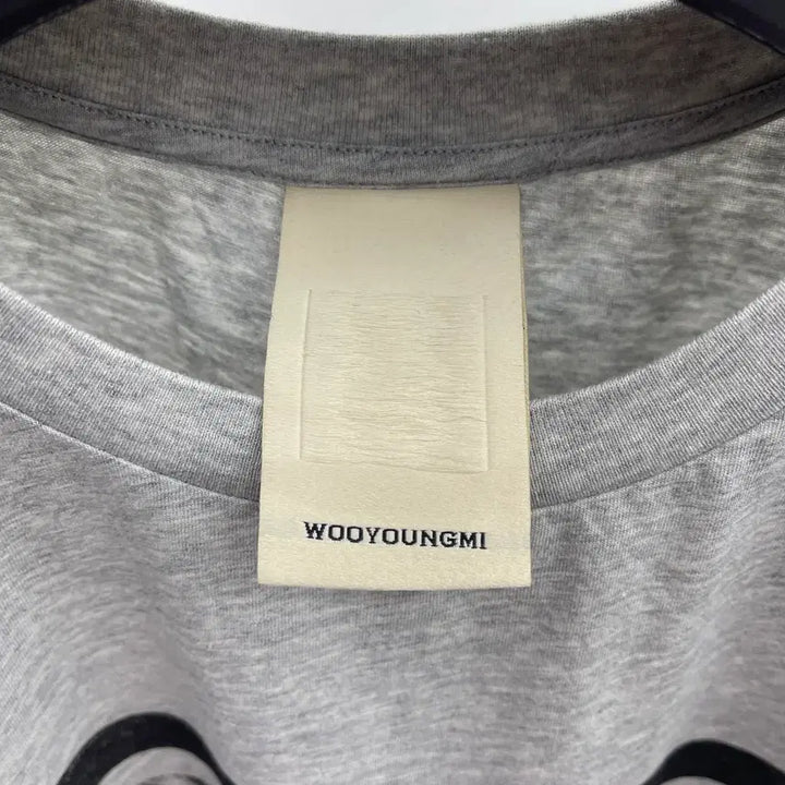 [BUNJANG] Wooyoungmi One-Point Graphic T-Shirt / 우영미 원포인트 반팔티셔츠
